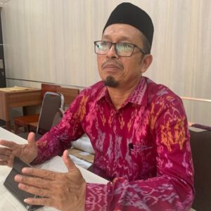 Disdik Aceh Salurkan Peralatan PBM SMK Negeri 2 Banda Aceh