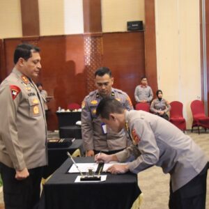 Kapolda Aceh Buka Penandatanganan Pakta Integritas dan Perjanjian Kinerja