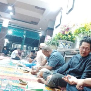 Ketua SMSI Aceh Takziah Dirumah Duka Alm Hasanuddin