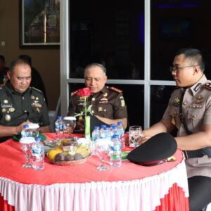 Kajari Deli Serdang Hadiri Sertijab DanBrigif 7/Rimba Raya
