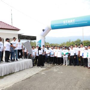 Ribuan Warga Aceh Besar Ikut Jalan Sehat HUT BUMN