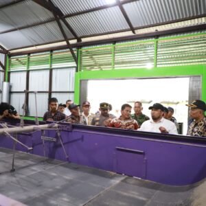 Jaga Inflasi dan Perkuat Ketahanan Pangan, Pj Bupati Aceh Besar Resmikan Fasilitas Lumbung Pangan untuk Petani
