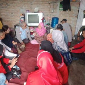 Ketum KPA Kunjungi Rumah Orang Tua Korban Predator Anak