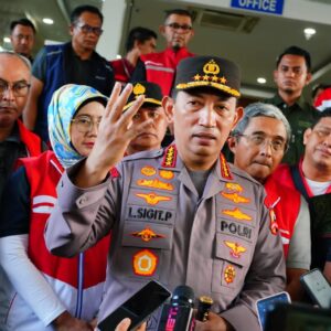 Kapolri : Tim Investigasi Pastikan dalami Penyebab Terbakarnya Depo Pertamina