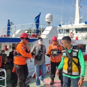 ABK Asal Filipina Dievakuasi Basarnas Banda Aceh