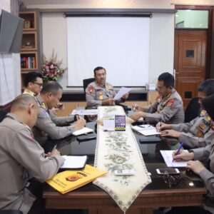 Sambut Kedatangan Kalemdiklat Polri, Waka Polda Pimpin Rapat