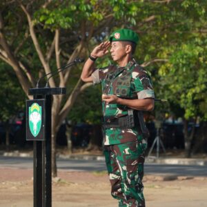 Pangdam IM Pimpin Upacara Mingguan Perdana di Blang Padang