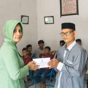 Persit Rindam PD IM Berikan Santunan ke panti asuhan