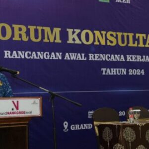 Asisten Sekda Buka Forum Konsultasi Publik Terhadap Rancangan Awal Rencana Kerja Pemerintah Aceh Tahun 2024