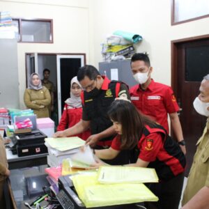 Diduga Korupsi Anggaran 2021, Tim Pidsus Kejari Deli Serdang Geledah Dinkes