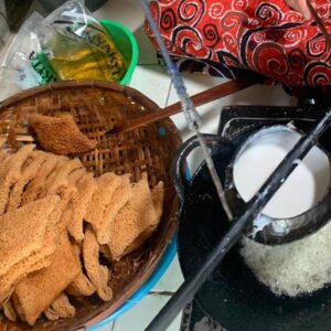 Kue Kekaras Cocok Buat Buka Puasa dan Lebaran