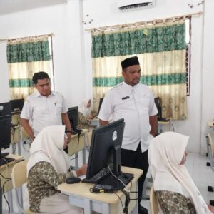 Kacabdisdik Aceh Timur Pantau Pelaksanaan OSN Jenjang SMA/MA