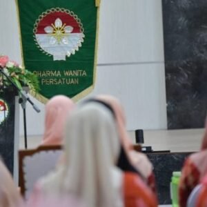 Peran Ibu Membangun Peradaban Melalui Literasi Keluarga