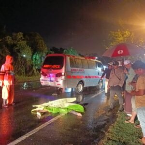 Heboh, Mayat Tanpa Indetitas Tergeletak di Jalan Nasional