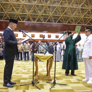 Pj Gubernur Aceh Lantik Pj Walikota Banda Aceh dan Pj Bupati Aceh Utara