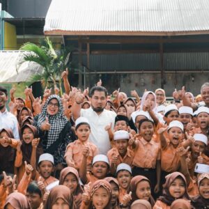Ciptakan Transisi yang Mengasyikkan, Orang Tua Siswa Diimbau Antar Anaknya Hari Pertama Sekolah