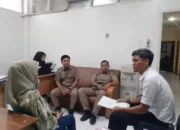 Kepala UPTD PPA Kota Banda Aceh Nurmiati lakukan Konsultasi dengan Bagian organisasi Pemko Banda Aceh mengenai reintegrasi sosial, Banda Aceh, Jumat (01/09/2023) FOTO/ DOK UPTD PPA BANDA ACEH