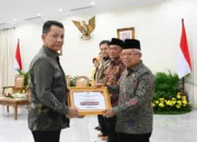 Sukses Tangani Kemiskinan Ekstrim, Pj Gubernur Aceh terima Penghargaan dari Wapres
