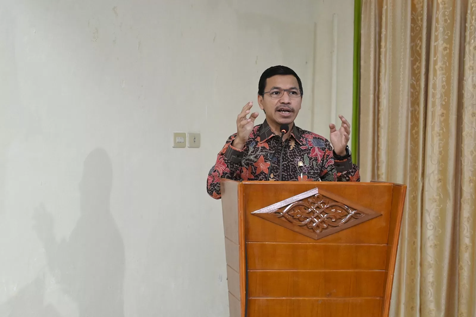 Ketua DPRK Banda Aceh Farid Nyak Umar