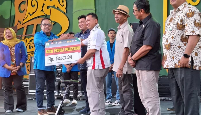 Tim Aceh Peduli Palestina Salurkan Donasi Lewat MER-C Indonesia