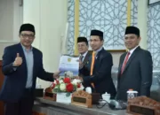 Ketua Fraksi Demokrat DPRK Banda Aceh : Penurunan Target PAD Perlu Disikapi dengan Peningkatan Layanan Pajak dan Retribusi
