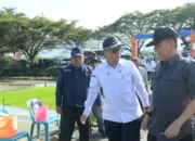 Pj Gubernur Aceh dan Wamentan Tanam Padi Perdana di Indrapuri