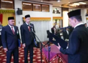 Lantik Direksi BAS, Penjabat Gubernur: Berikan Pelayanan Terbaik
