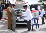 Ketua DPRK Banda Aceh saat dilakukan Peusijuk