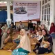 Kebersamaab para pasien dengan relawan BFLF di rumah singgah.