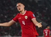 Debut Manis Jay Idzes