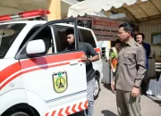 Sahuti Aspirasi Warga, Ketua DPRK Serahkan Ambulans untuk Masyarakat Gampong Laksana