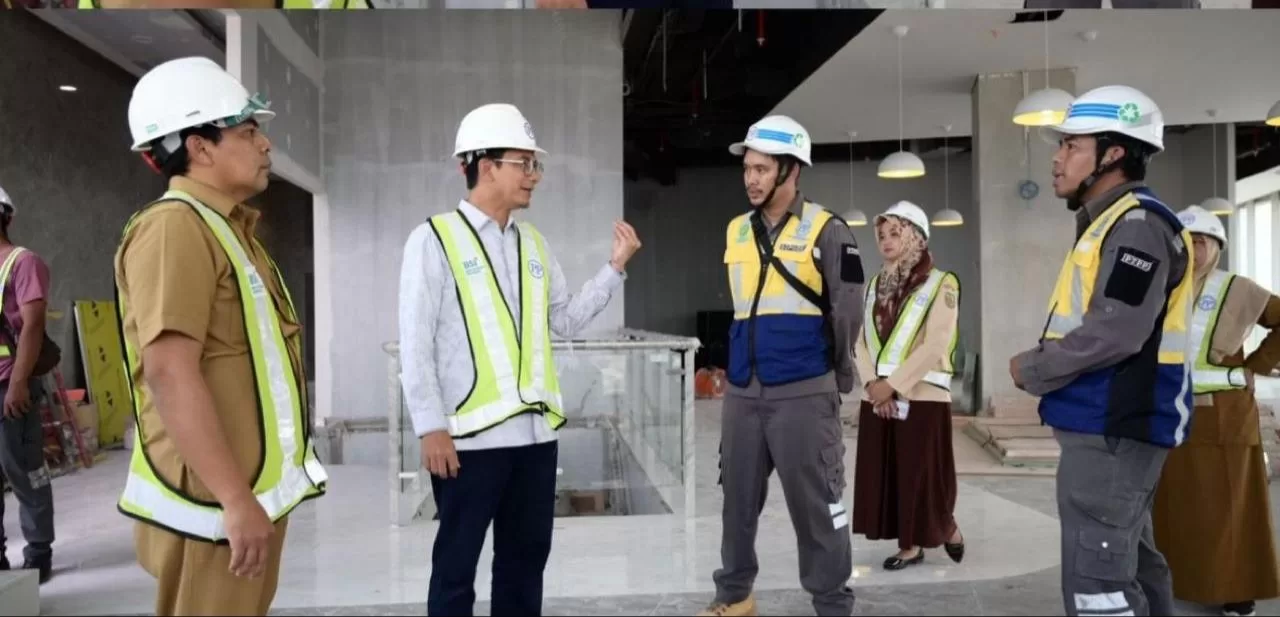 FOTO/ HUMAS DPRK BANDA ACEH Komisi III DPRK Banda Aceh meninjau progres pembangunan gedung landmark Bank Syariah Indonesia (BSI) Aceh di Jalan Teungku Muhammad Daud Beureueh, Banda Aceh, Senin (19/2/2024).