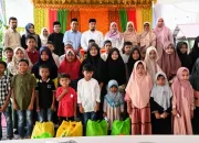 TP PKK Aceh Besar Santuni Puluhan Anak Yatim
