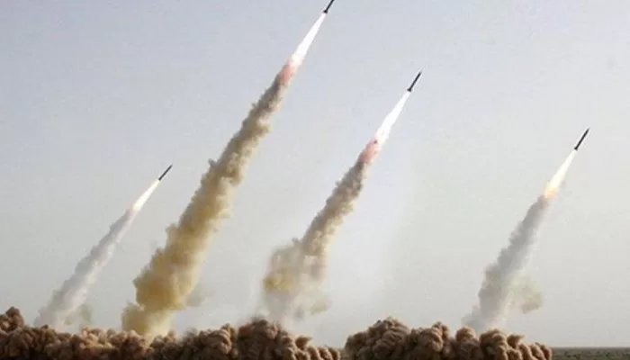 Garda Revolusi Iran Resmi Serang Israel