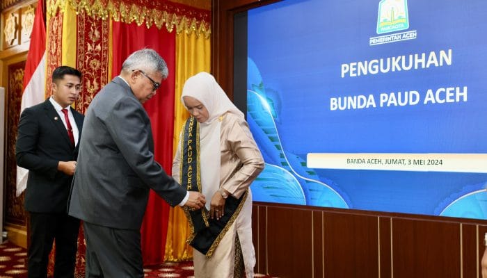Pj Gubernur Lantik Mellani Subarni Sebagai Bunda PAUD Aceh