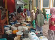 Pemkab Aceh Besar Salurkan 87 Ton Air Bersih di Lhoknga