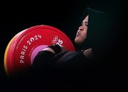 Lifter Aceh Nurul Akmal Jadi Penyulut Api di Pembukaan PON Aceh-Sumut 2024