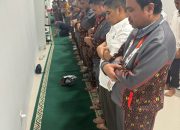 PON XXI Dihelat, Shalat tetap tak Boleh Lewat