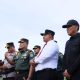 Pj Gubernur Aceh Dr, H, Safrizal, ZA, M.Si imengikuti Gelar Pasukan Secara Serentak dalam Rangka Kesiapan Pengamanan Pilkada Serentak Tahun 2024 di Satuan Jajaran Kodam IM, Selasa 24/9/2024 lapangan Blang Padang