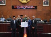 DPR dan Pemerintah Aceh Sahkan APBA 2025 Rp 11,07 Triliun