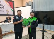 Ketua RAPI Banda Aceh Berikan Arahan dan Atribut kepada Satgas Baru
