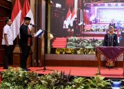 Pj Gubernur Kukuhkan Safriati sebagai Penjabat Ketua Dekranasda, Bunda PAUD, dan Ketua Forikan Aceh