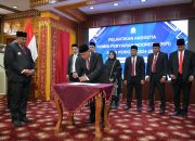 Lantik Anggota KPI Aceh Periode 2024-2027, Ini Harapan PJ Gubernur 