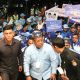 Pendukung Pasangan AMIN Padati Halaman Amel Convention Hall