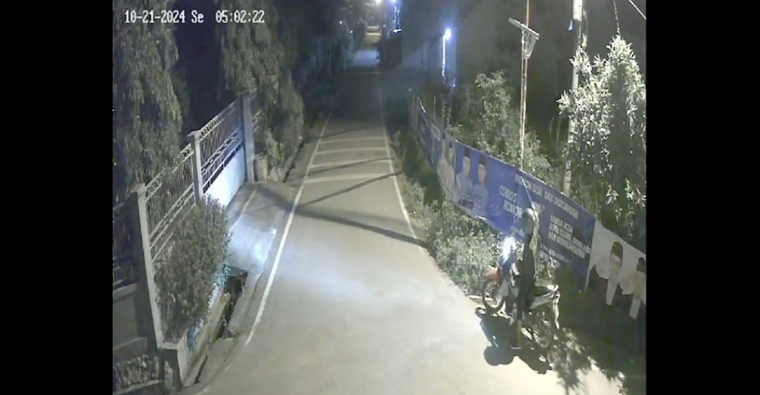 APK Pasangan AMIN dirusak OTK terekam CCTV
