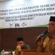 Kepala DSI Aceh, Zahrol Fajri, saat memberikan arahan kepada puluhan kader da'i, imam, dan khatib se-Aceh Besar. [Foto: dok. DSI Aceh]