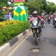 Cari_Aman Saat Melewati Jalan Berlubang, Ini Tips dari Ahli Honda