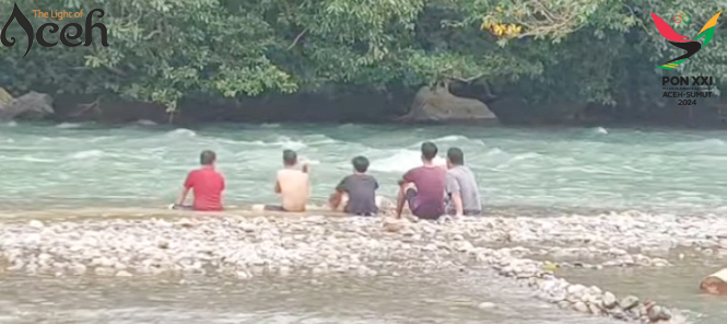 Arung Jeram di Sungai Kaloy [Foto/Dok Habanusantara.net]