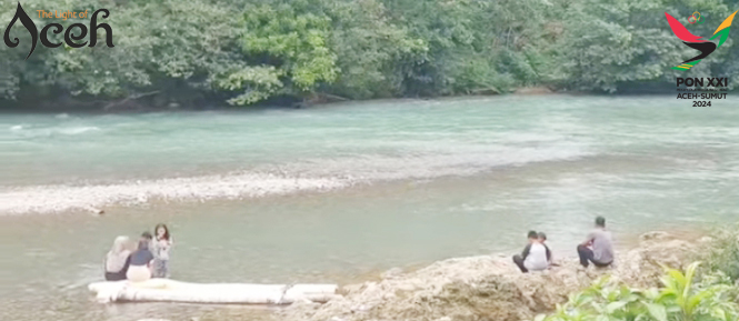 Arung Jeram di Sungai Kaloy [Foto/Dok Habanusantara.net]