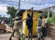 Lapak PKL di Lamdingin Banda Aceh Dibongkar Satpol PP dan WH